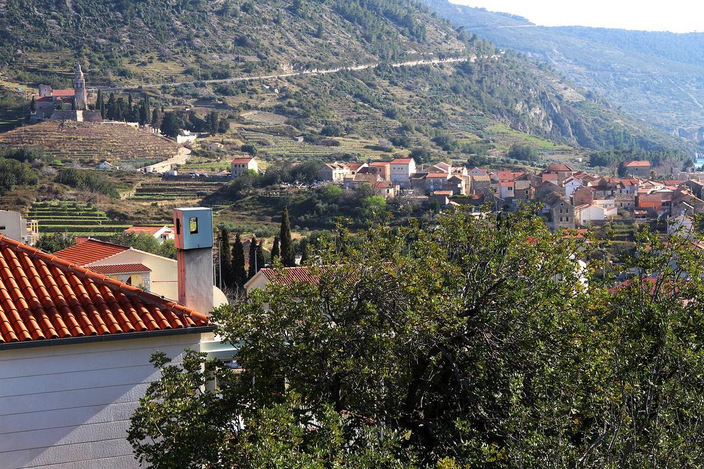 Apartment Teraferma Komiža Zewnętrze zdjęcie